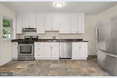 6609 Frederick Road, Baltimore, MD 21228 - Photo 9