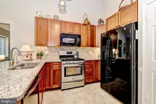 14 Bandon Ct, Lutherville Timonium, MD 21093 - Photo 3