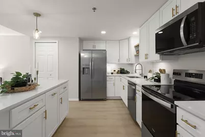2331 Old Court Road #214, Pikesville, MD 21208 - Photo 11
