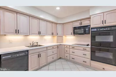 29 Stonehenge Circle #2, Pikesville, MD 21208 - Photo 13