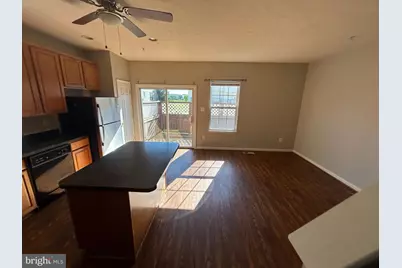 877 Middle River Road, Middle River, MD 21220 - Photo 9