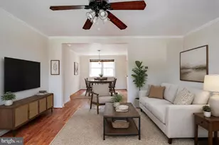 713 Eastshire Dr, Catonsville, MD 21228 - Photo 1
