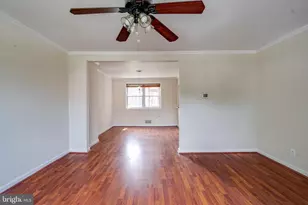 713 Eastshire Dr, Catonsville, MD 21228 - Photo 9