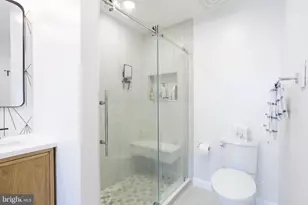 2812 Moores Valley Dr, Baltimore, MD 21209 - Photo 29
