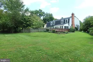 15 Lochmoor Ct, Lutherville Timonium, MD 21093 - Photo 5