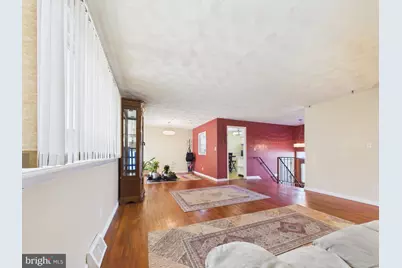 5127 McFaul Road, Baltimore, MD 21206 - Photo 9
