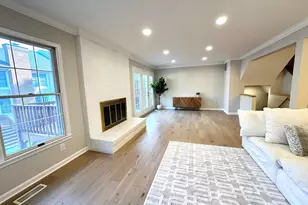 12 River Oaks Cir, Baltimore, MD 21208 - Photo 7