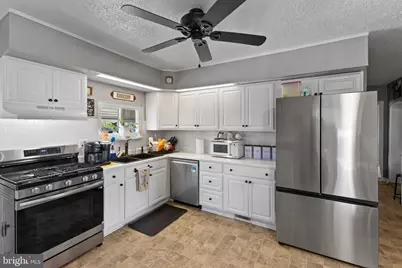 228 Oakwood Road, Baltimore, MD 21222 - Photo 9