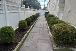 107 Bayside Dr, Baltimore, MD 21222 - Photo 9