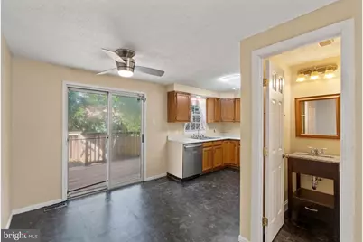17 Chadford Court, Baltimore, MD 21220 - Photo 7