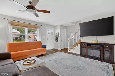 17 Wilfred Court, Towson, MD 21204 - Photo 9