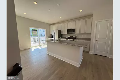 7815 Barrensdale Road, Windsor Mill, MD 21244 - Photo 7