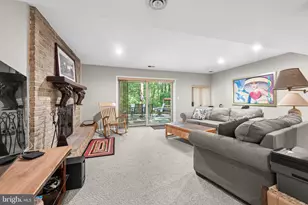 10 Winterberry Ct, Glen Arm, MD 21057 - Photo 23