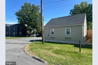 458 Main Street, Reisterstown, MD 21136 - Photo 13