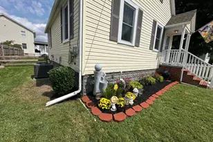 402 Bayside Dr, Baltimore, MD 21222 - Photo 1