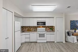 4 Candlemaker Ct, Baltimore, MD 21208 - Photo 5