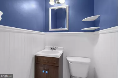 955 Stormont Cir, Baltimore, MD 21227 - Photo 11