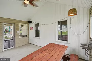 310 Stillwater Rd, Essex, MD 21221 - Photo 23