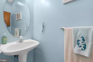 1213 Maritime Cir, Baltimore, MD 21221 - Photo 17