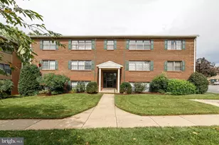 20 Alanbrooke Ct, Towson, MD 21204 - Photo 3