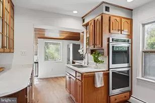 12230 Greenspring Ave, Owings Mills, MD 21117 - Photo 9