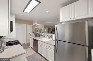 9665 Devedente Dr, Owings Mills, MD 21117 - Photo 21