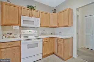 9511 Ashlyn Cir, Owings Mills, MD 21117 - Photo 41
