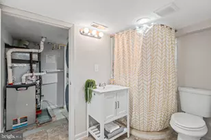 237 3rd Ave, Baltimore, MD 21227 - Photo 33