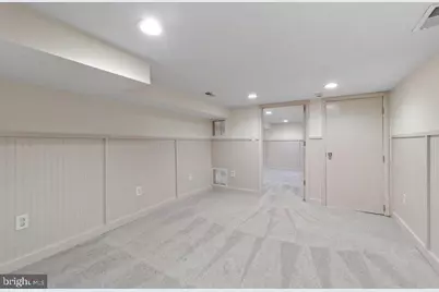 237 3rd Avenue, Baltimore, MD 21227 - Photo 31