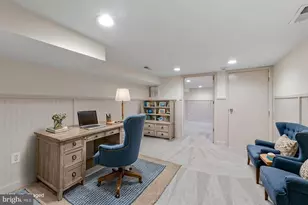 237 3rd Ave, Baltimore, MD 21227 - Photo 31