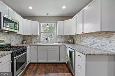 237 3rd Avenue, Baltimore, MD 21227 - Photo 15