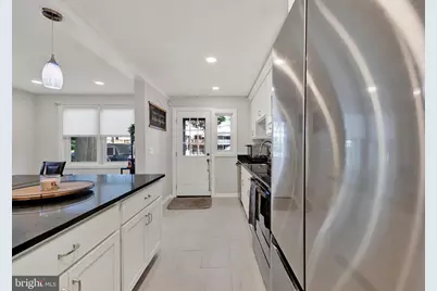 8505 Harris Avenue, Parkville, MD 21234 - Photo 11