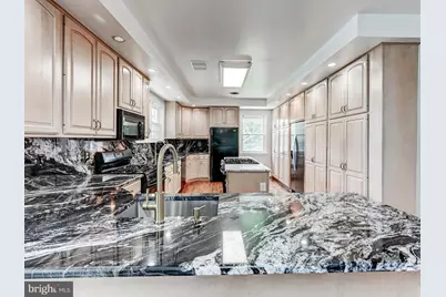 323 Academy Avenue, Reisterstown, MD 21136 - Photo 9