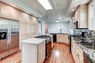 323 Academy Ave, Reisterstown, MD 21136 - Photo 7