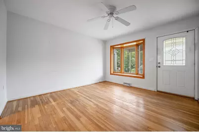 2004 Ormand Road, Baltimore, MD 21222 - Photo 5