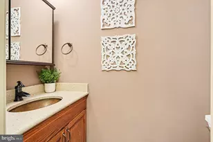 3716 Foxford Stream Rd, Baltimore, MD 21236 - Photo 15