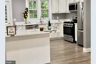 7875 Oakdale Avenue, Rosedale, MD 21237 - Photo 11