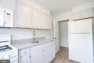1046 Middlesex Rd, Baltimore, MD 21221 - Photo 9