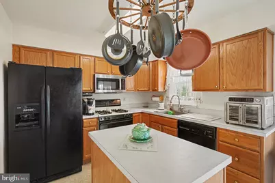9114 Cove Point, Sparrows Point, MD 21219 - Photo 9