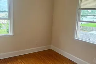 25 Egges Ln, Baltimore, MD 21228 - Photo 9
