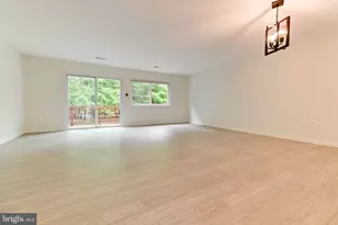 21 Six Notches Ct, Catonsville, MD 21228 - Photo 9