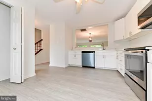 21 Six Notches Ct, Catonsville, MD 21228 - Photo 7