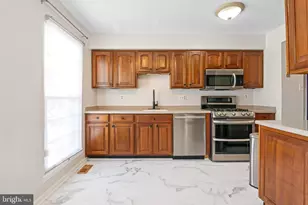 24 Southwark Bridge Way, Lutherville Timonium, MD 21093 - Photo 9