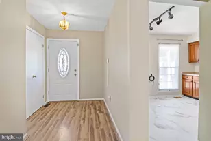 24 Southwark Bridge Way, Lutherville Timonium, MD 21093 - Photo 5