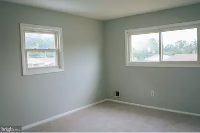 818 Bobby Road, Baltimore, MD 21228 - Photo 15