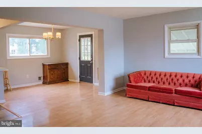 818 Bobby Road, Baltimore, MD 21228 - Photo 5