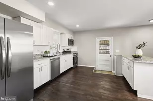 6802 Richardson Rd, Baltimore, MD 21207 - Photo 19