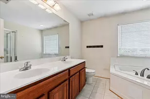 10 Carmichael Ct, Baltimore, MD 21228 - Photo 17