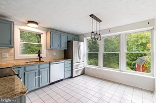 2 Topwood Ct, Parkville, MD 21234 - Photo 7