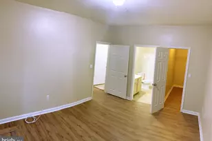 7420 Hindon Cir, Windsor Mill, MD 21244 - Photo 17